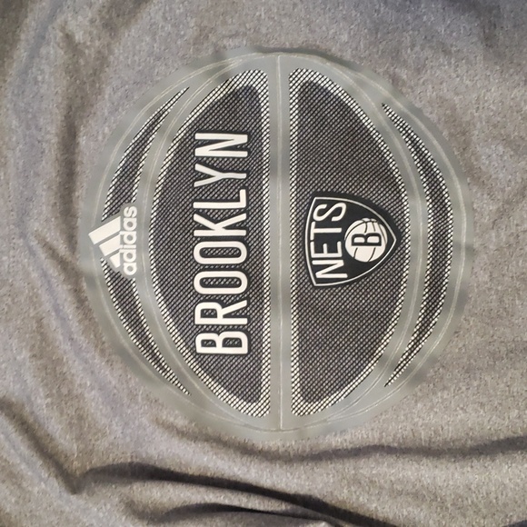 Adidas Brooklyn Nets shirt - Picture 2 of 4